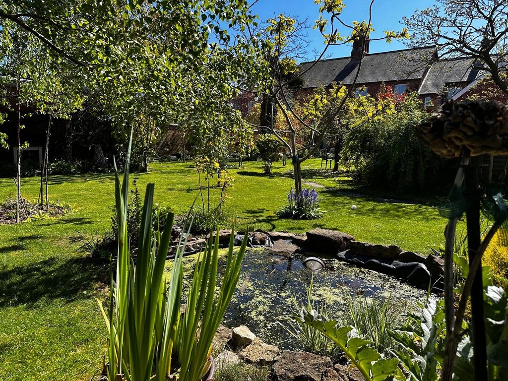 Additional image 26 of 5 bed semi-detached house for saleWest Street, Bourne, Lincolnshire PE10