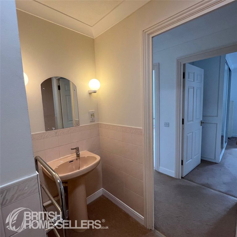 Additional image 15 of 2 bed flat for saleQueen Street, Arundel', West Sussex BN18