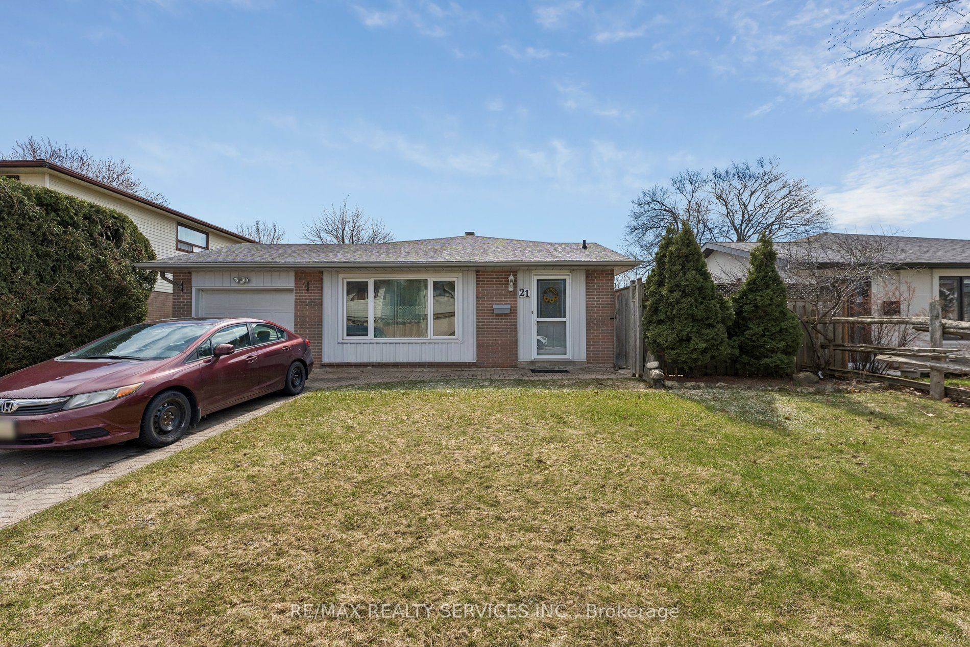 Additional image 2 of 21 Willis Drive, Brampton, ON, L6W 1A8