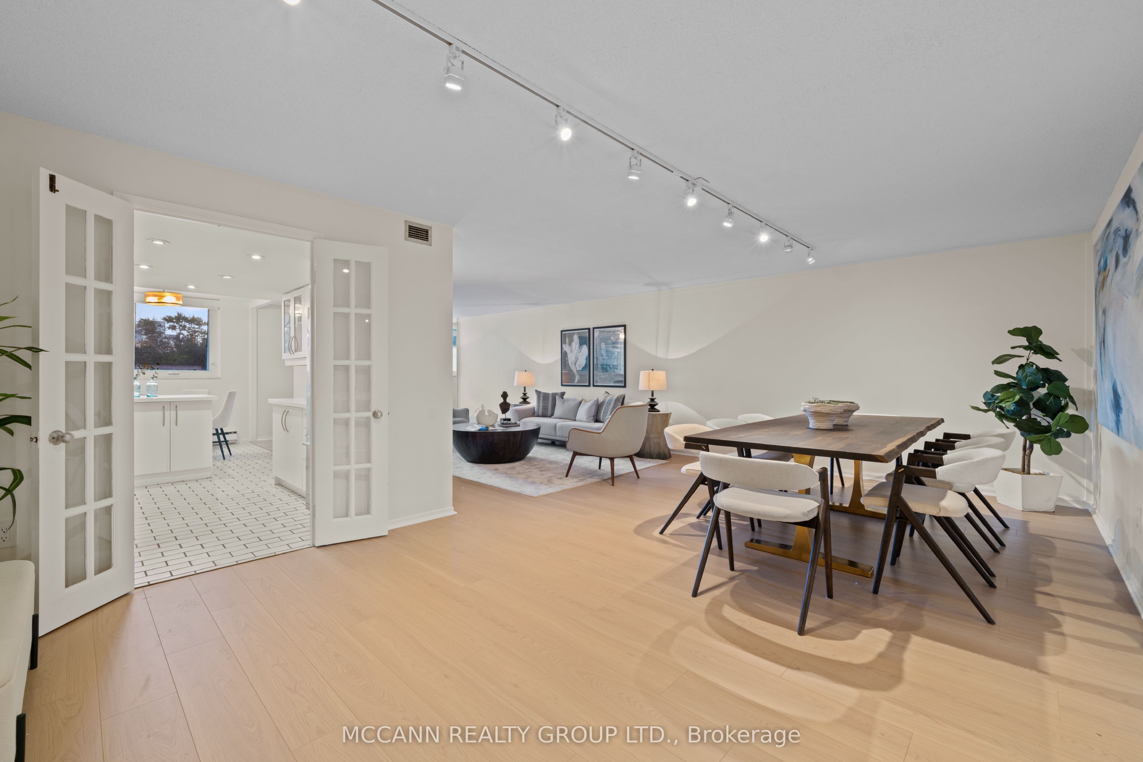 Additional image 5 of 301-360 Bloor Street E, Toronto, ON, M4W 3M3