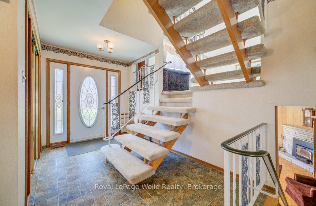 Additional image 5 of 564 Glen Manor Boulevard, Waterloo, ON, N2L 4T6