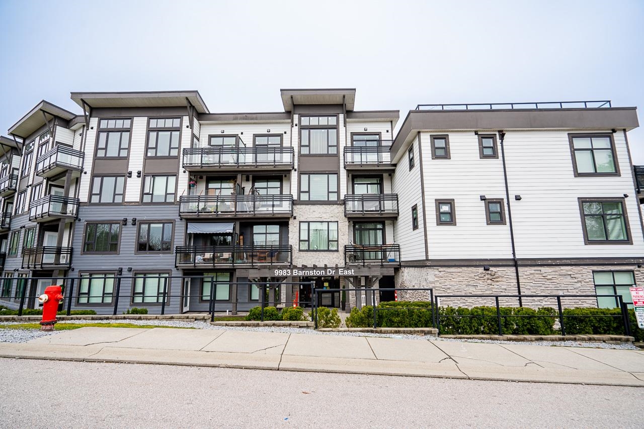 301-9983 E Barnston Drive, Surrey, BC, V4N 6T3