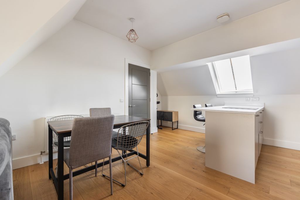 Additional image 13 of 2 bed flat for sale6/5 Smiddy Wynd, Edinburgh EH16