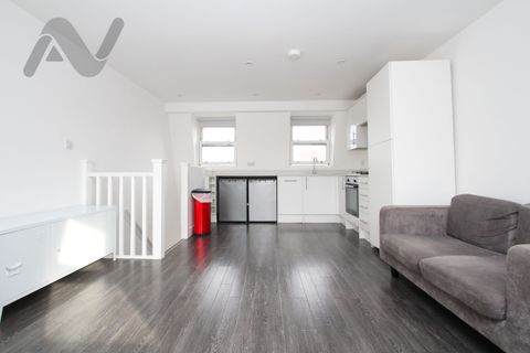 Hornsey Road, London N19