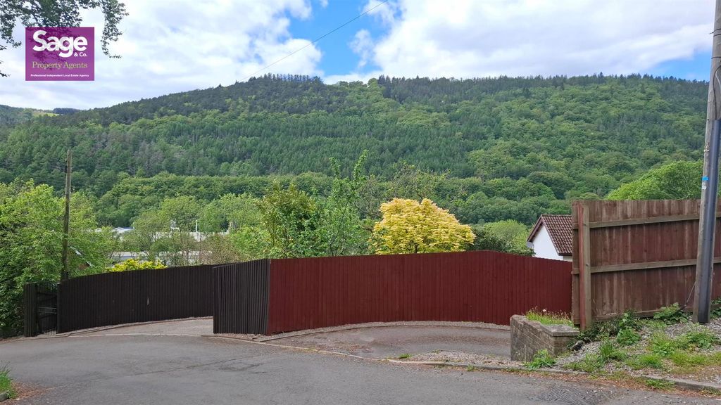 Additional image 25 of 3 bed semi-detached house for saleRhyswg Road, Abercarn, Newport NP11