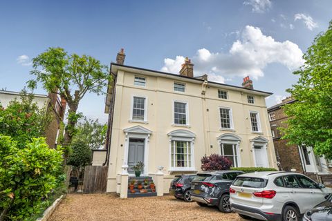 Shooters Hill Road, Blackheath, London SE3