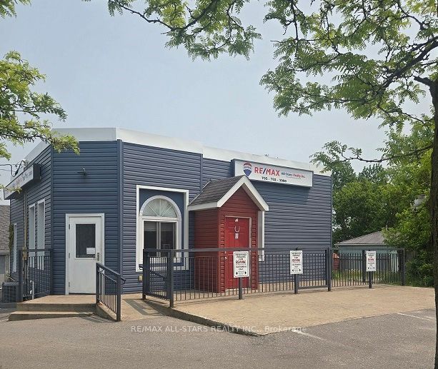 1 Albert Street S, Brock, ON, L0C 1H0