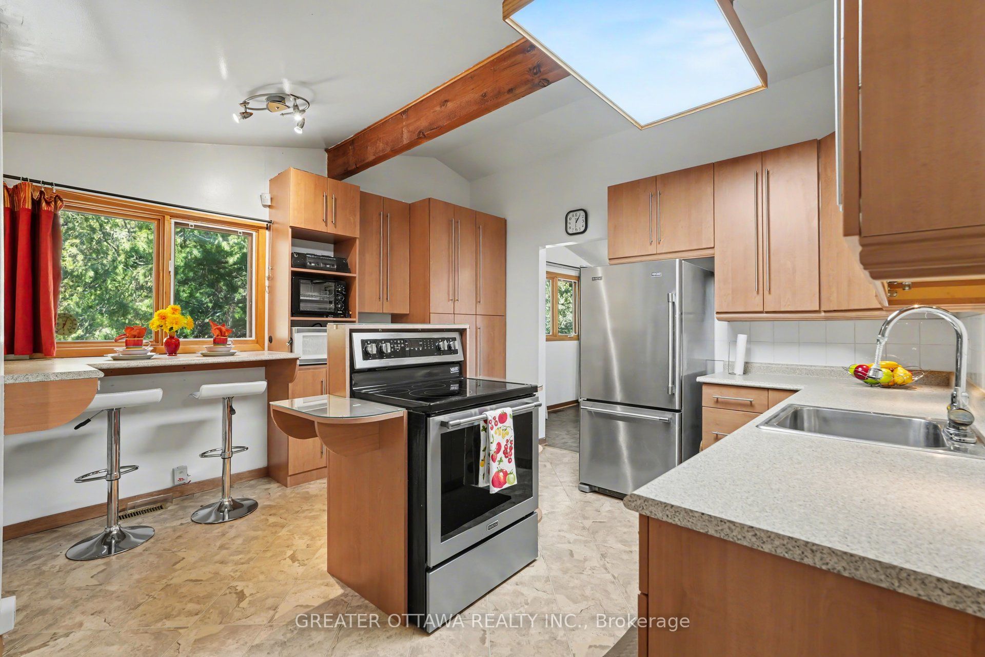 Additional image 6 of 686 John Kennedy Way N, Ottawa, ON, K0A 1A0