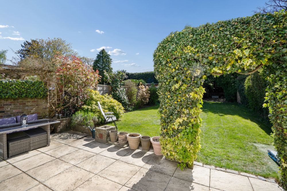 Additional image 15 of 4 bed semi-detached house for saleChestnut Close, Amersham HP6