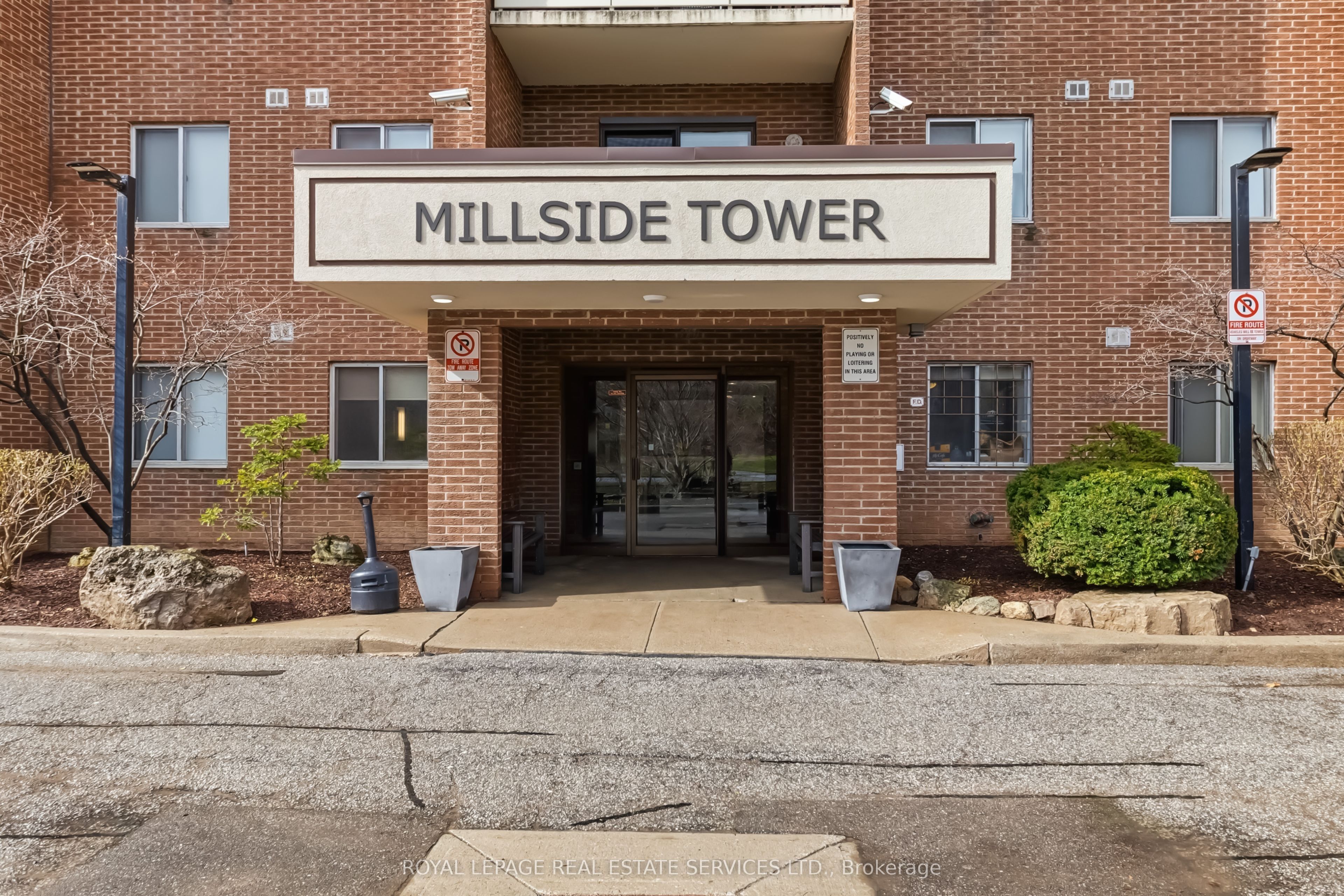 Additional image 2 of 1008-82 Millside Drive, Milton, ON, L9T 4A1