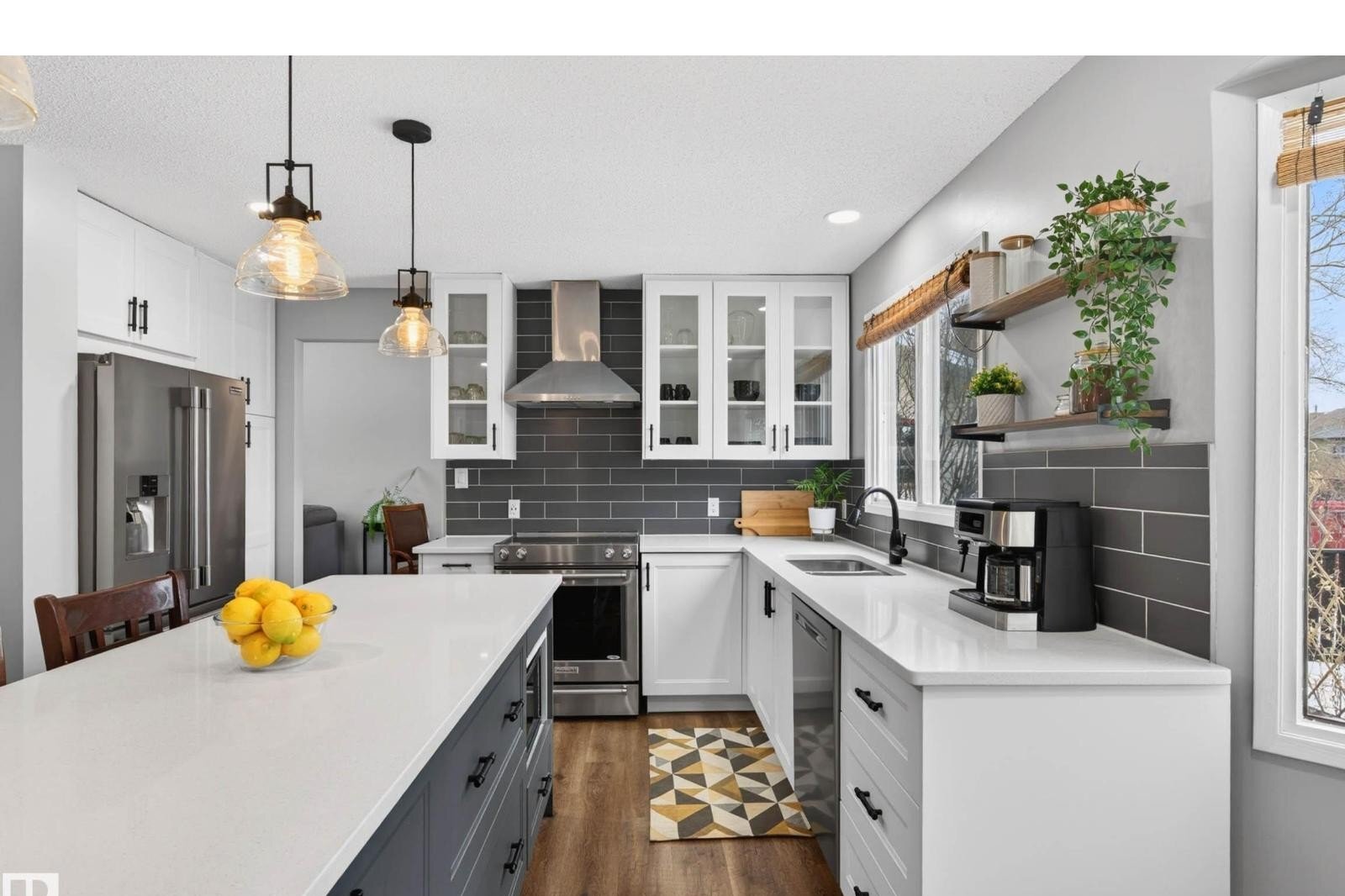 Additional image 7 of 6118 37a Avenue NW, Edmonton, AB, T6L1H4