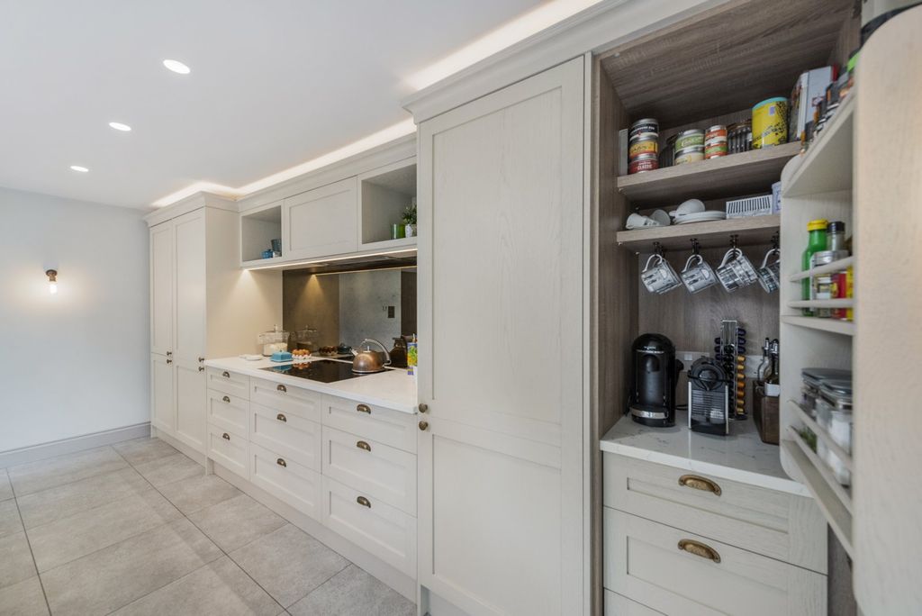 Additional image 10 of 5 bed detached house for saleWoodside Lane, Winkfield, Windsor, Berkshire SL4