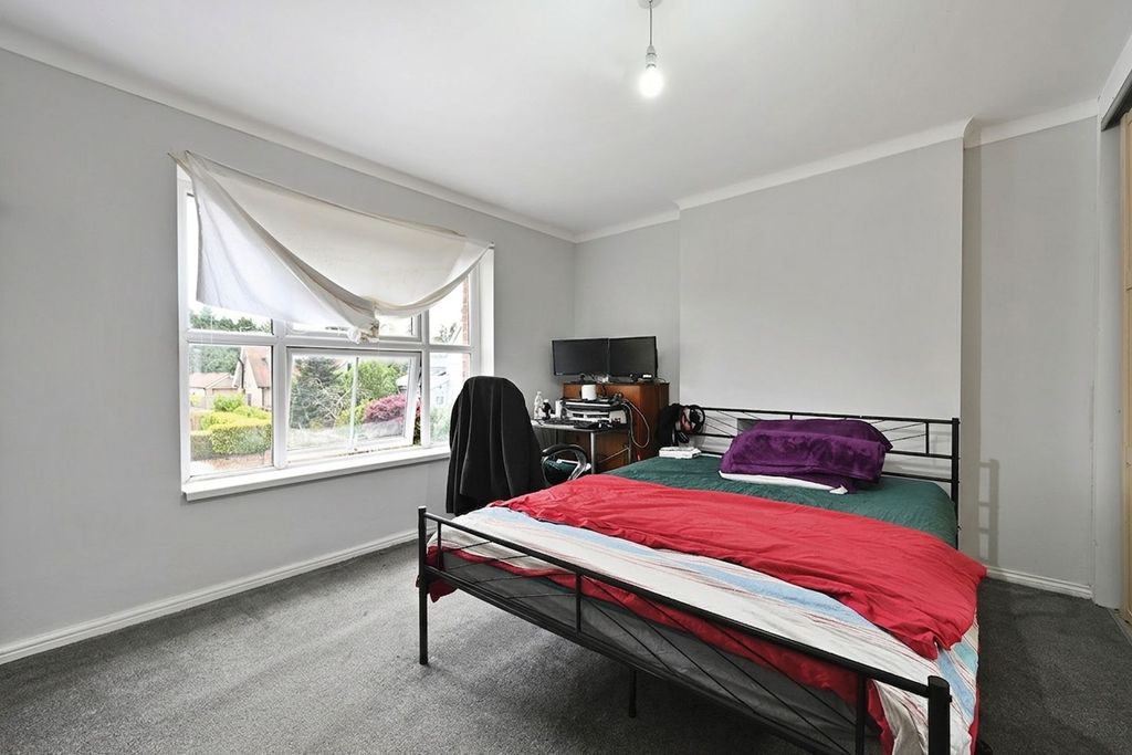 Additional image 18 of 6 bed detached house for saleCanterbury Road, Kennington TN25