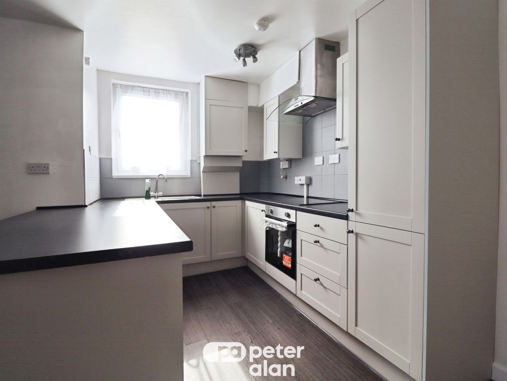 Additional image 3 of 3 bed flat for saleGlenroy Street, Cardiff CF24