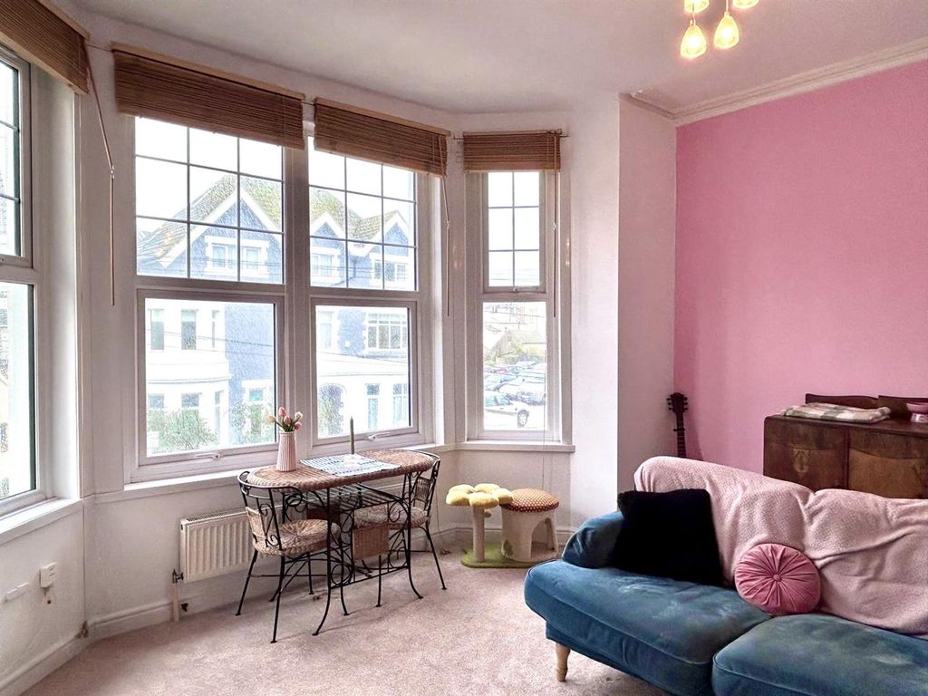 Additional image 2 of 2 bed flat for saleEversley Road, Bexhill TN40