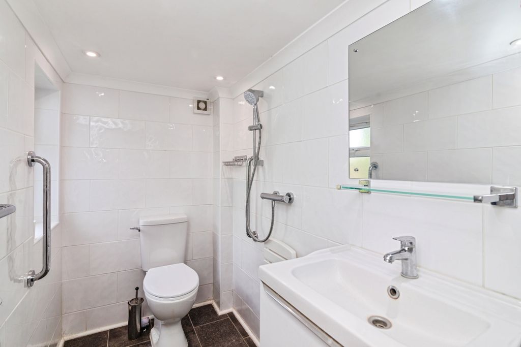 Additional image 9 of 5 bed terraced house for saleStation Road, Beccles, Suffolk NR34