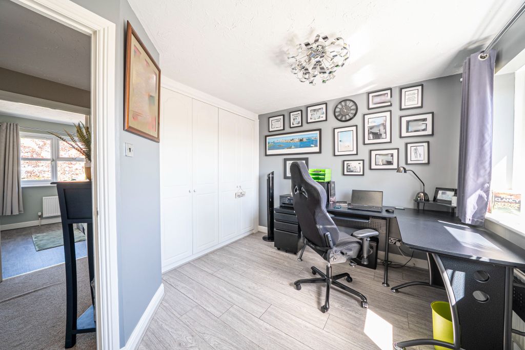 Additional image 18 of 4 bed detached house for saleJutland Crescent, Andover SP10