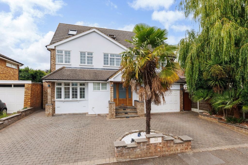 Additional image 4 of 7 bed detached house for saleBaas Hill Close, Broxbourne, Hertfordshire EN10