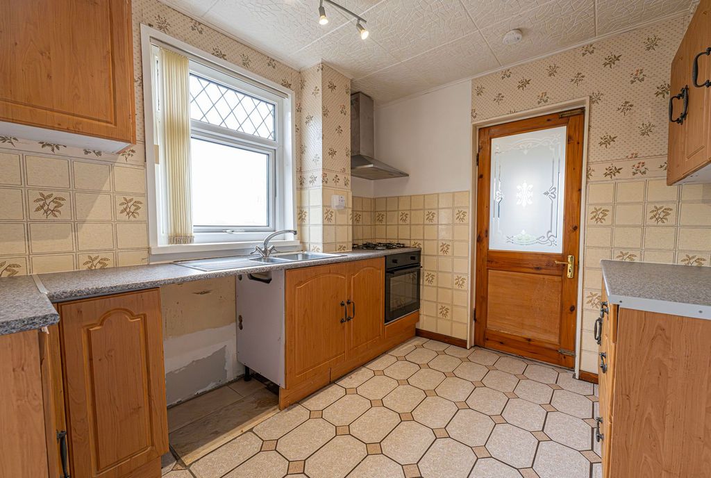 Additional image 6 of 3 bed semi-detached house for saleHenry Wood Close, Newport NP19