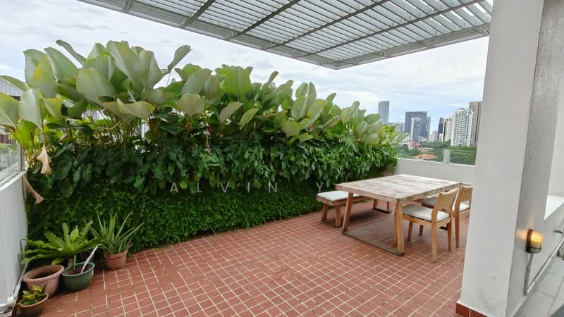 8 Balmoral Crescent photo 4
