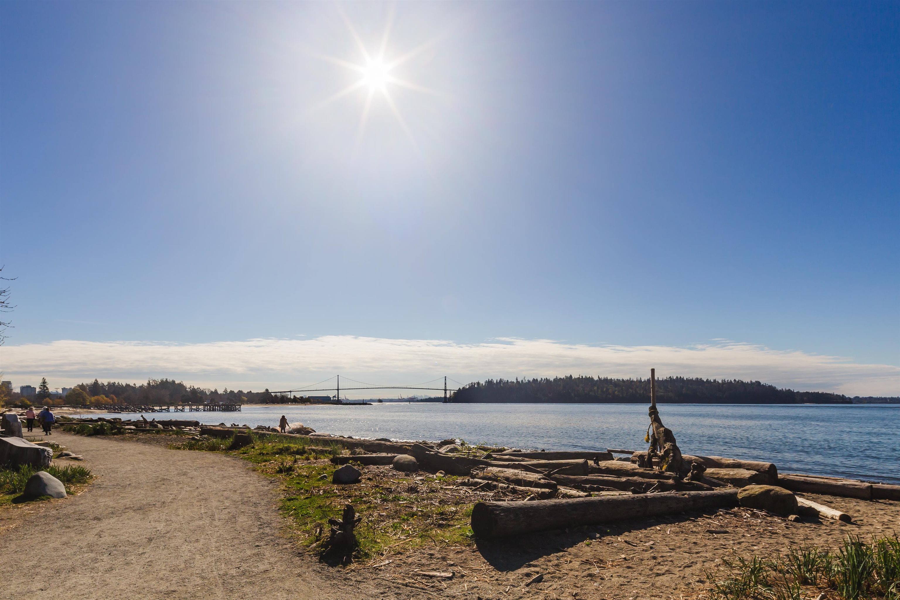 Additional image 3 of 208-2119 Bellevue Avenue, West Vancouver, BC, V7V 1C2
