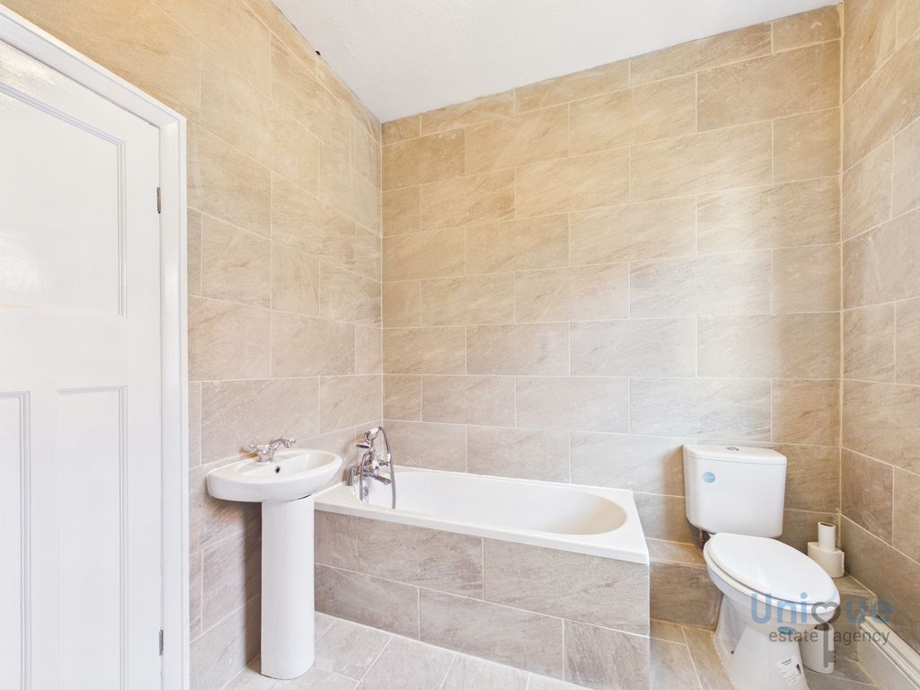 Additional image 13 of 2 bed flat for saleDevonshire Road, Lytham St. Annes FY8