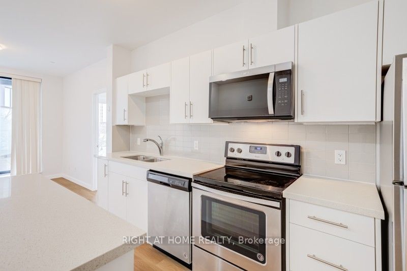 Additional image 3 of 218-690 King Street, Kitchener, ON, N2H 5L8