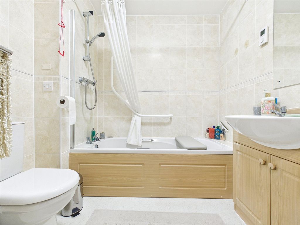 Additional image 9 of 1 bed flat for saleIpswich Road, Woodbridge, Suffolk IP12