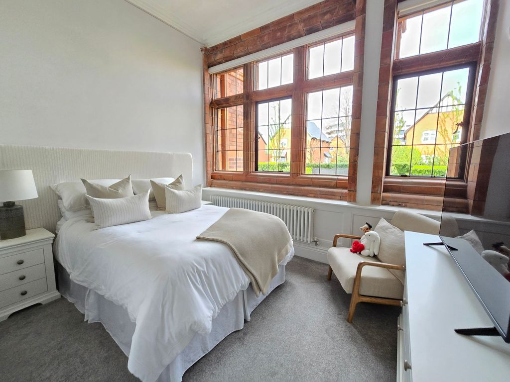 Additional image 4 of 2 bed flat for saleLawrence Road, Altrincham WA14