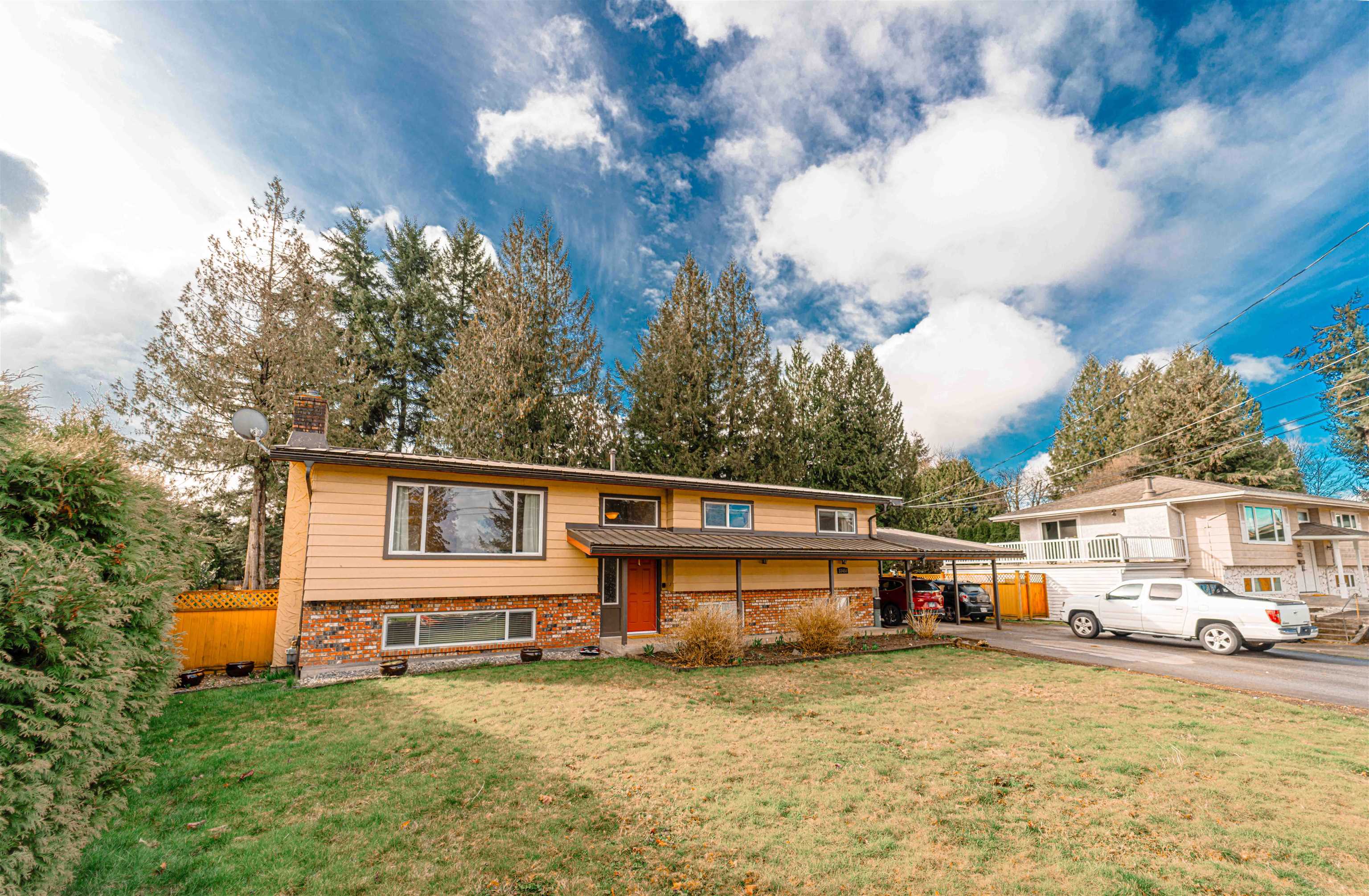 33450 Huggins Avenue, Abbotsford, BC, V2S 2R7