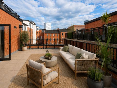 Kings Court Plaza, 10 Townsend Way, Birmingham B1