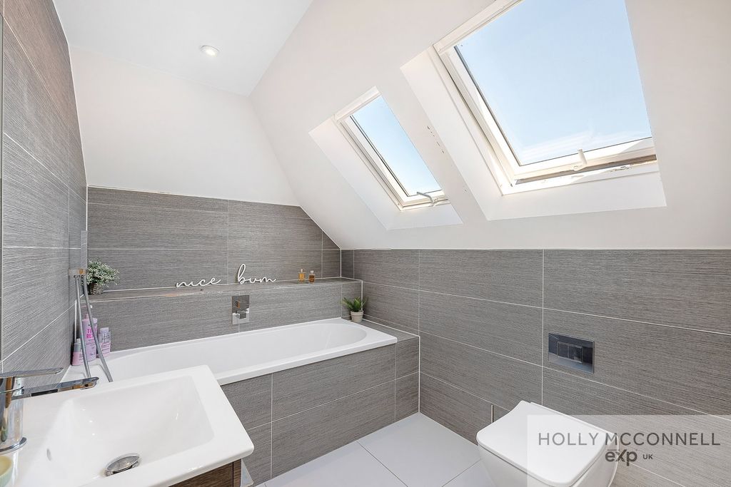 Additional image 29 of 6 bed detached house for saleBird In Hand Lane, Bromley BR1