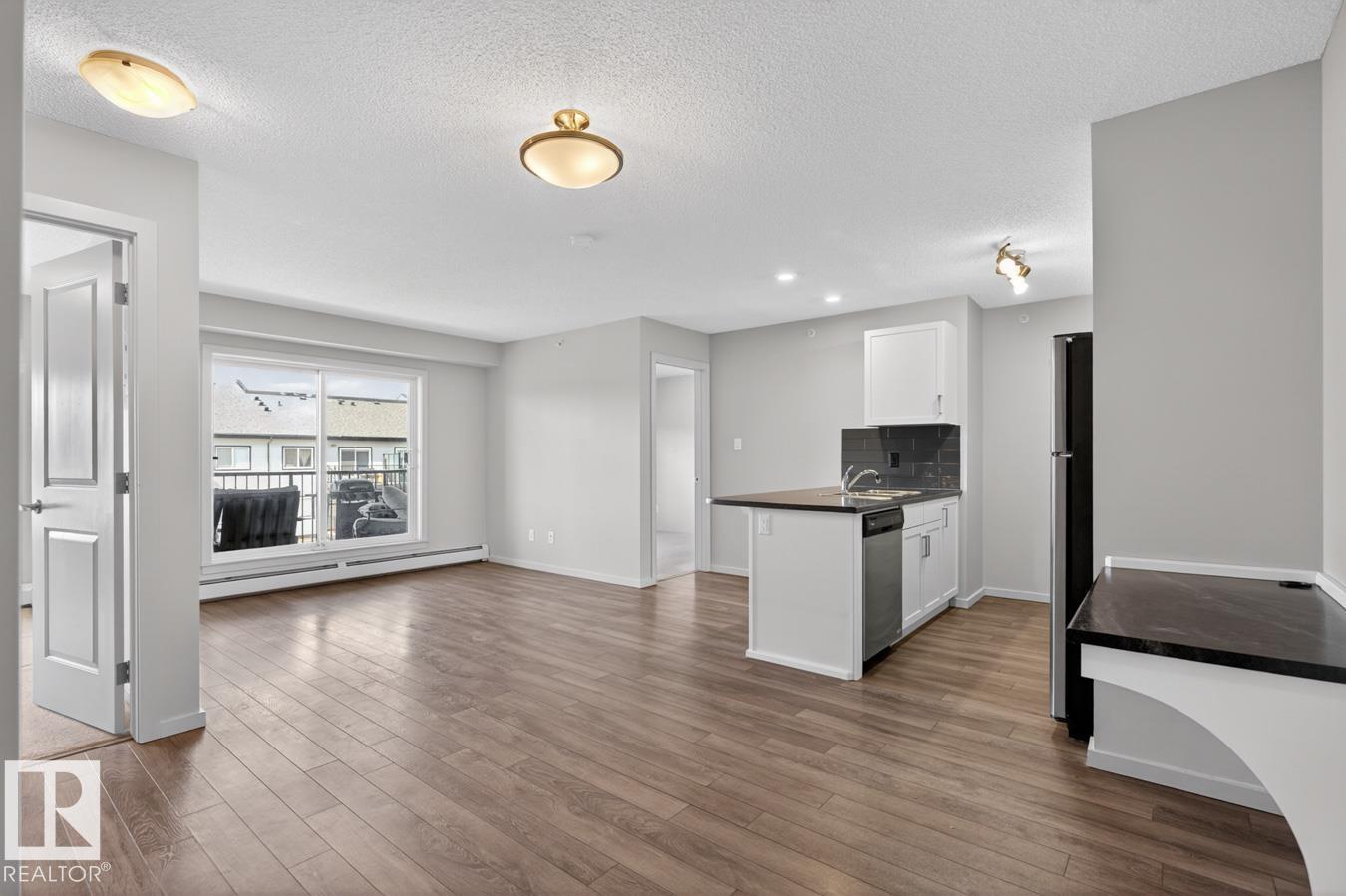 426-390 Windermere Road NW, Edmonton, AB, T6W0R1