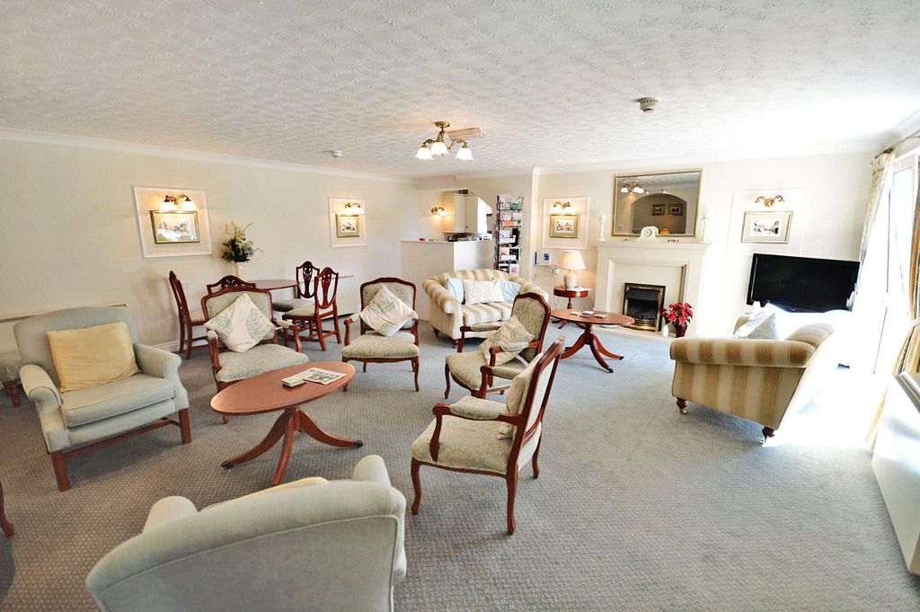 Additional image 10 of 1 bed flat for saleMalin Court, Alcester B49