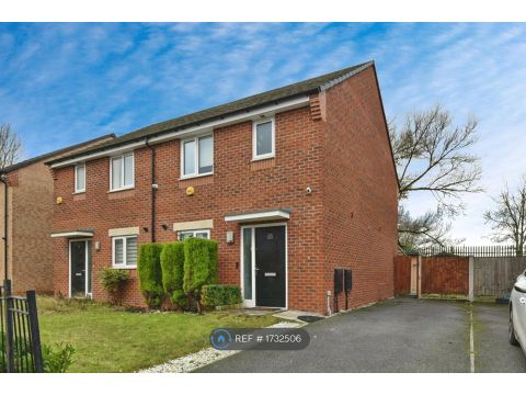 Holdness Road, Manchester M18