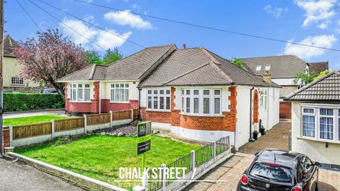 Walden Way, Hornchurch RM11