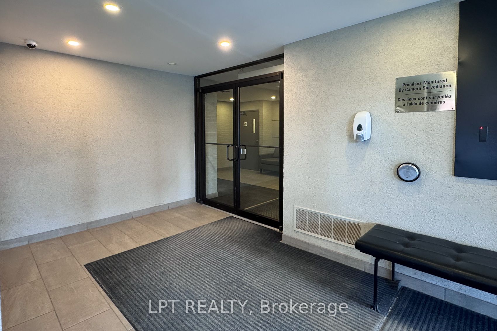 Additional image 3 of 703-40 Arthur Street, Ottawa, ON, K1R 7T5