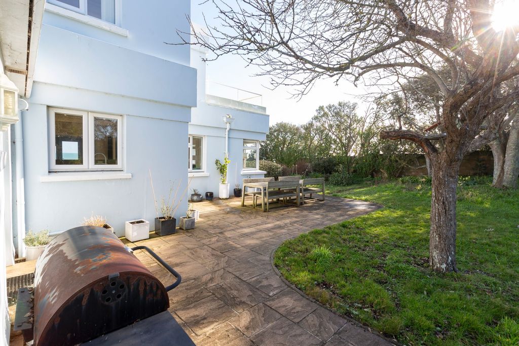 Additional image 37 of 5 bed detached house for saleLa Mielle Du Parcq, Grouville JE3