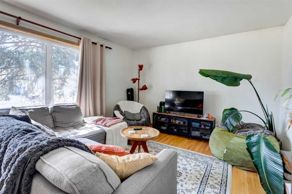 Additional image 5 of 527 35a Street NW, Calgary, AB, T2N 3A1