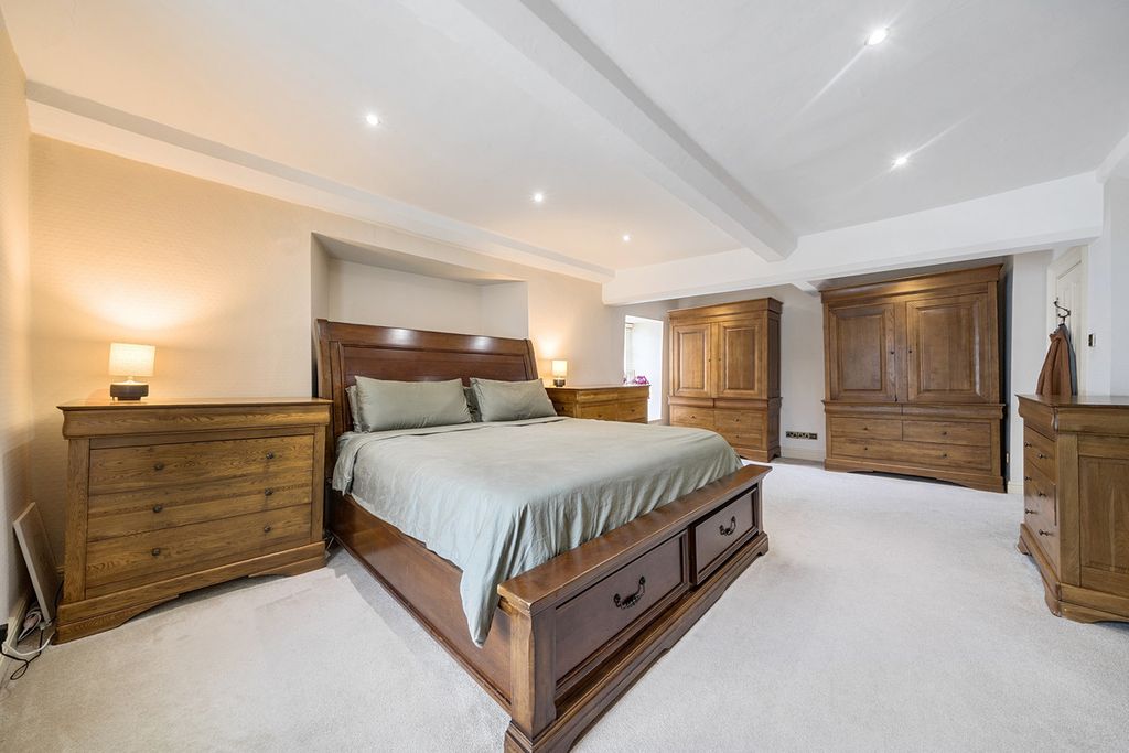 Additional image 16 of 4 bed town house for salePriory Street, Monmouthshire NP15