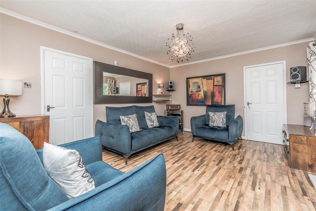 Additional image 10 of 3 bed detached house for saleWheelwright Close, Leeds LS12