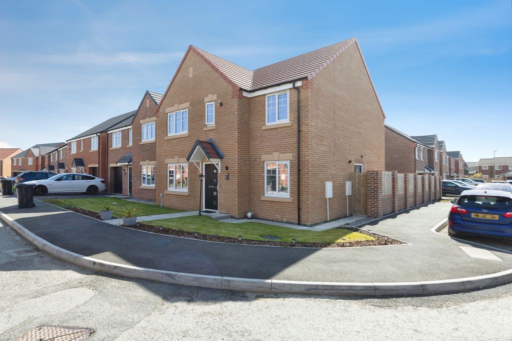 Additional image 4 of 5 bed detached house for saleTralee Court, Ashington NE63