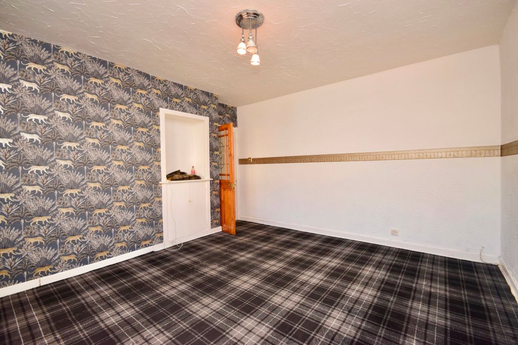 Additional image 4 of 2 bed flat for saleStirling Street, Kirkwood, Coatbridge ML5