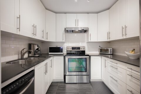 Additional image 7 of 215-251 4th Street W, North Vancouver, BC, V7M 1H8