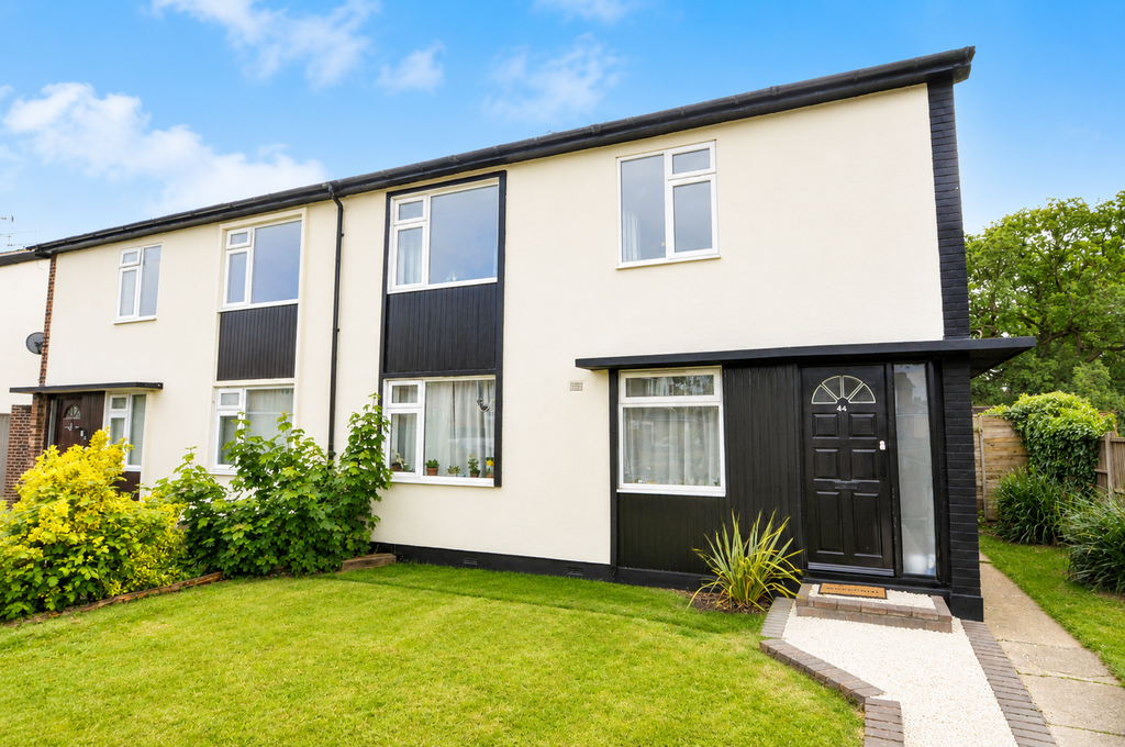 2 bed flat for saleKingston Way, Benfleet SS7