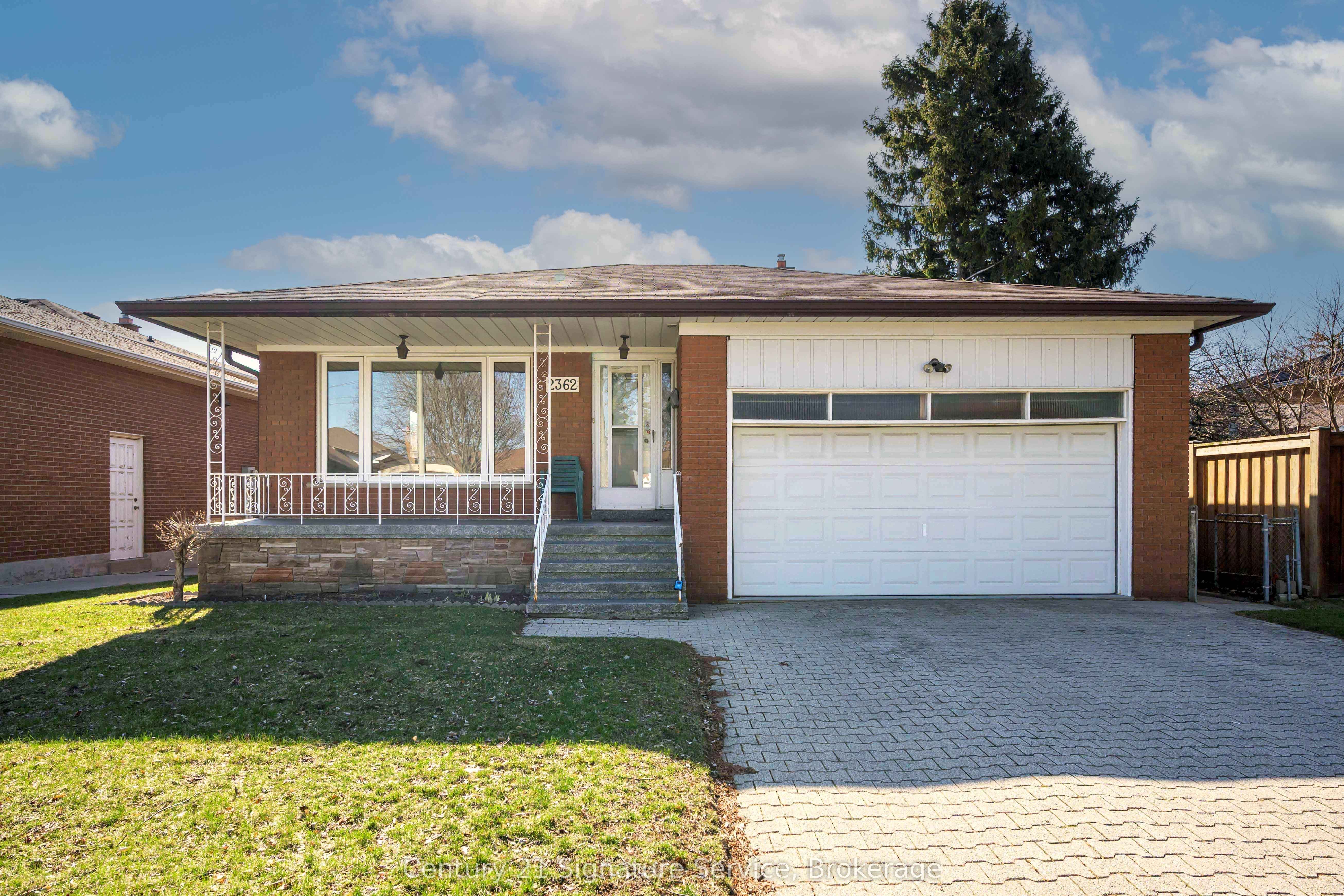 2362 Denise Road, Mississauga, ON, L4X 1J4