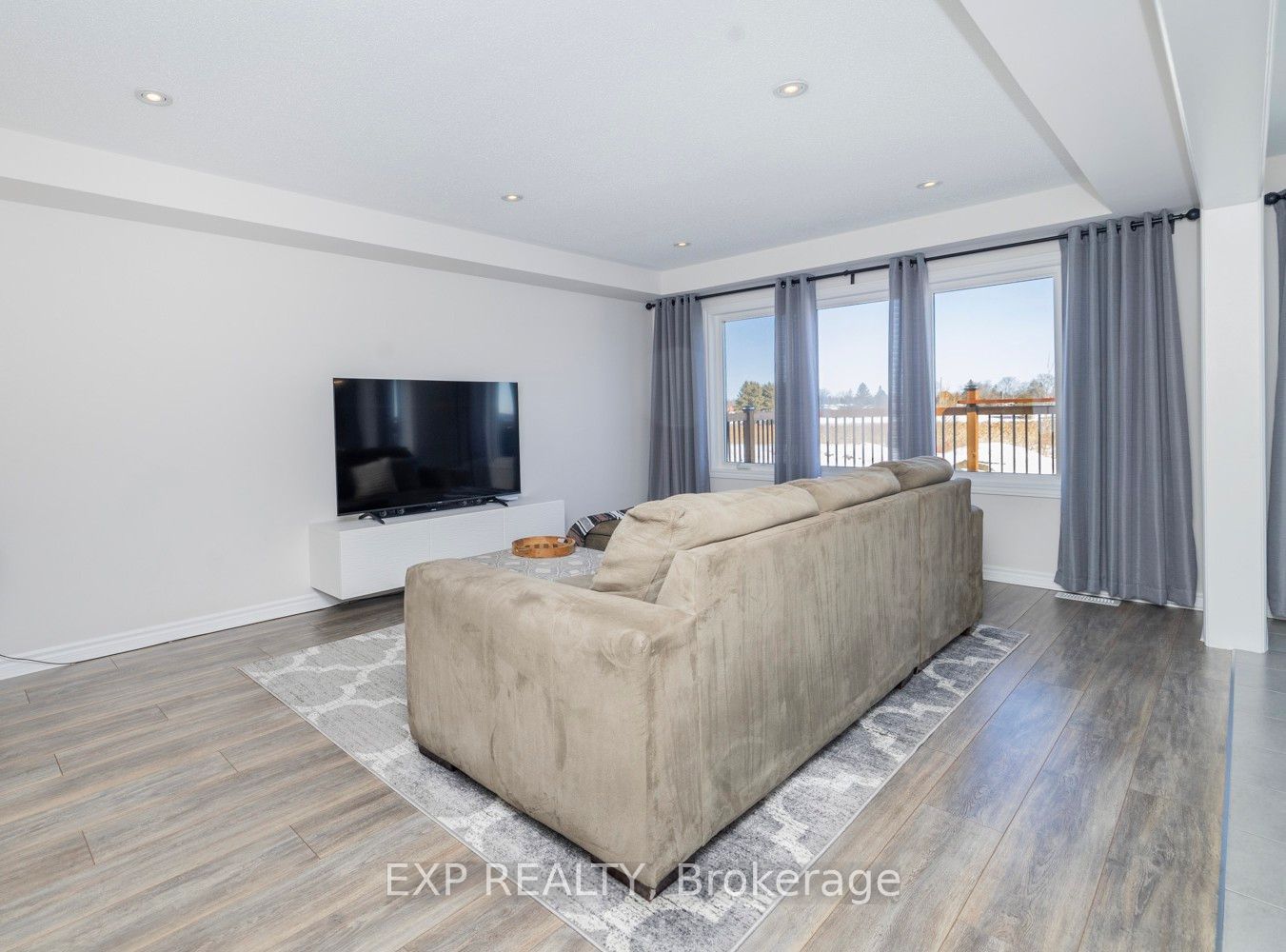 Additional image 4 of 161 Cranesbill Road, Ottawa, ON, K2V 0J4