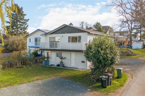 Additional image 8 of 2940 Cedar Hill Road, Victoria, BC, V8T 3H9