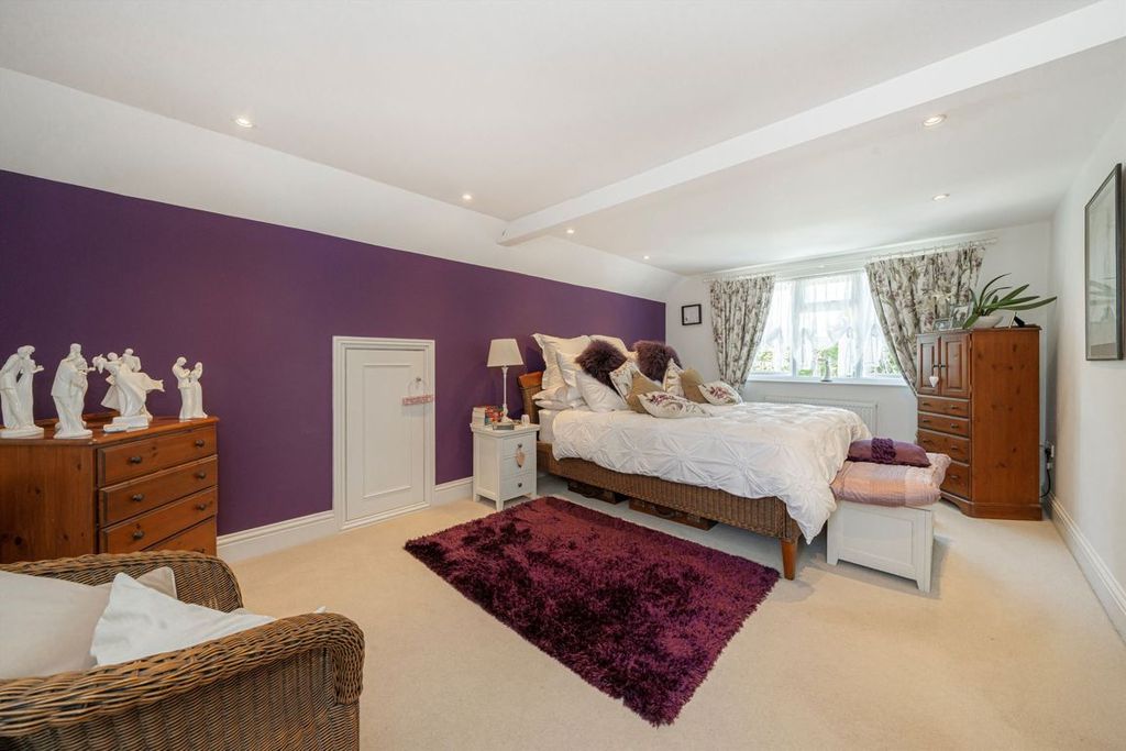Additional image 6 of 4 bed detached house for saleCommon Lane, Addlestone KT15
