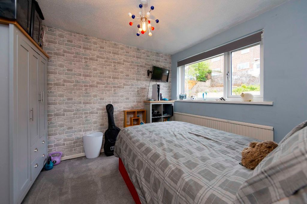 Additional image 22 of 4 bed semi-detached house for saleCynon View, Cilfynydd, Pontypridd CF37